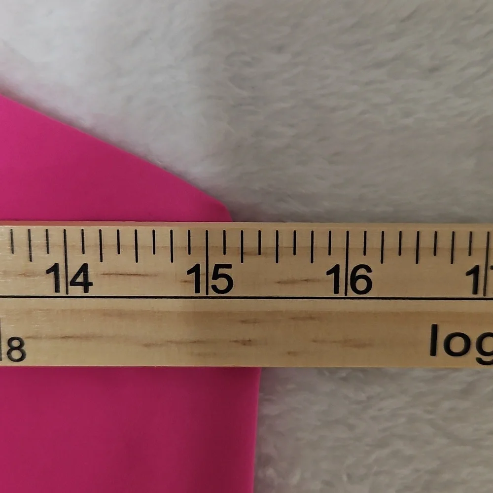 Under Armour Pink Athletic Tank Top Cropped Performance - Picture 5 of 9